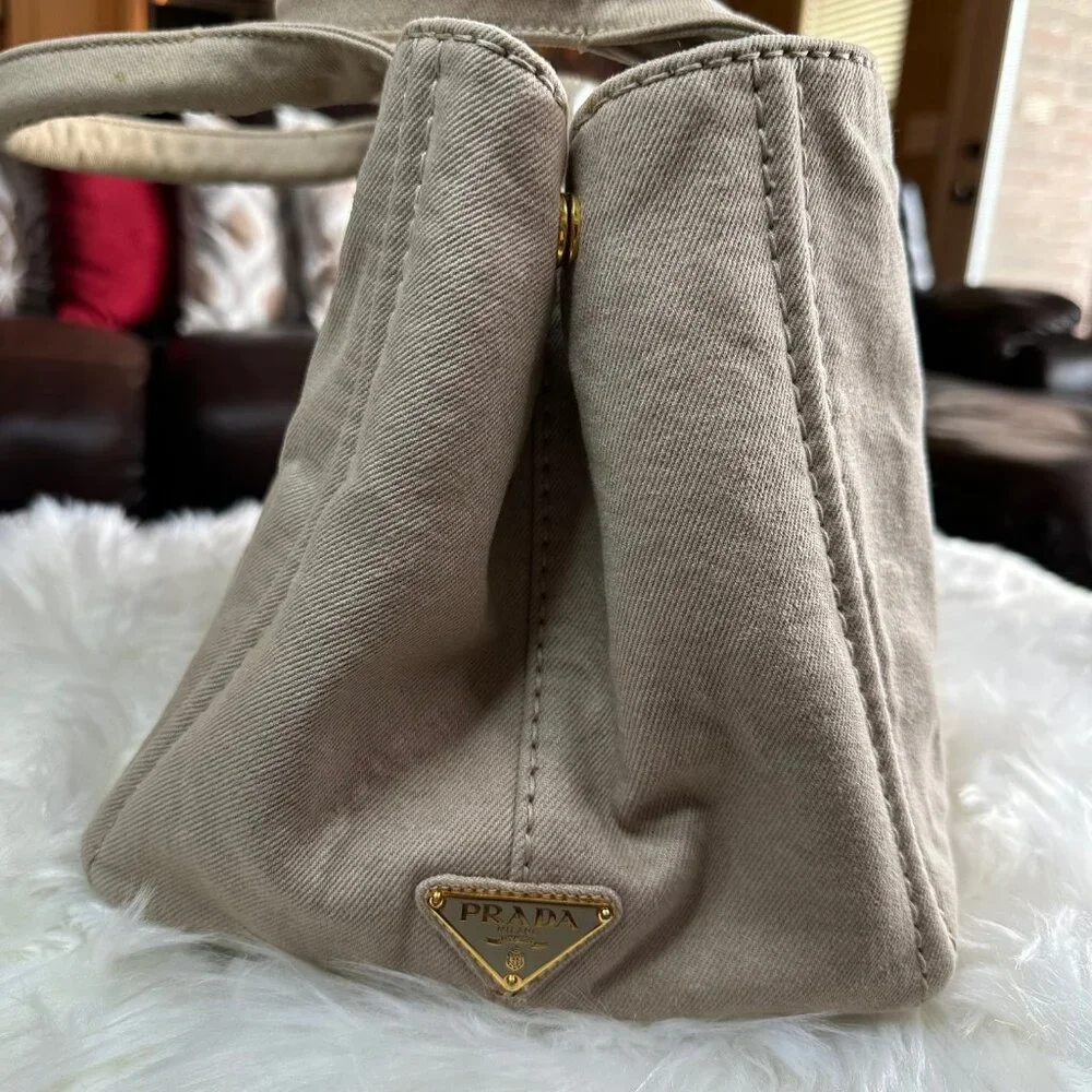 ❌SOLD❌Authentic Prada Canapa Logo/ Enamel Metal Triangle Denim Tote Bag - Picture 5 of 14